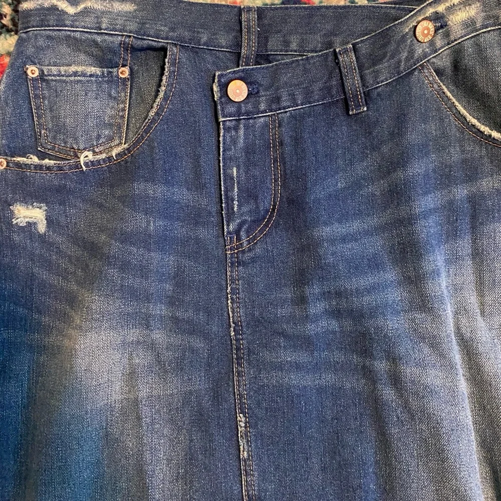 Zara Distressed Dark Washed Asymmetrical Jean Skirt Size L